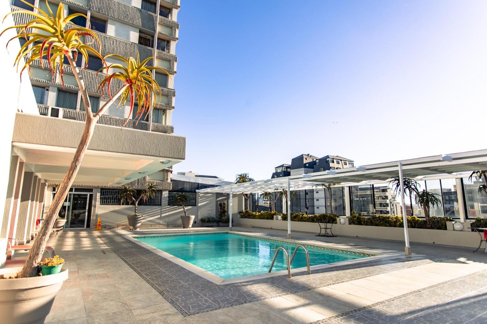 Apartment The Centurion - Pool Deck With Views! *