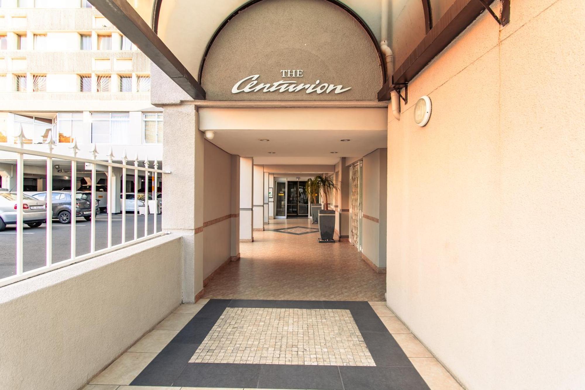 The Centurion - Pool Deck With Views! Apartment Cape Town