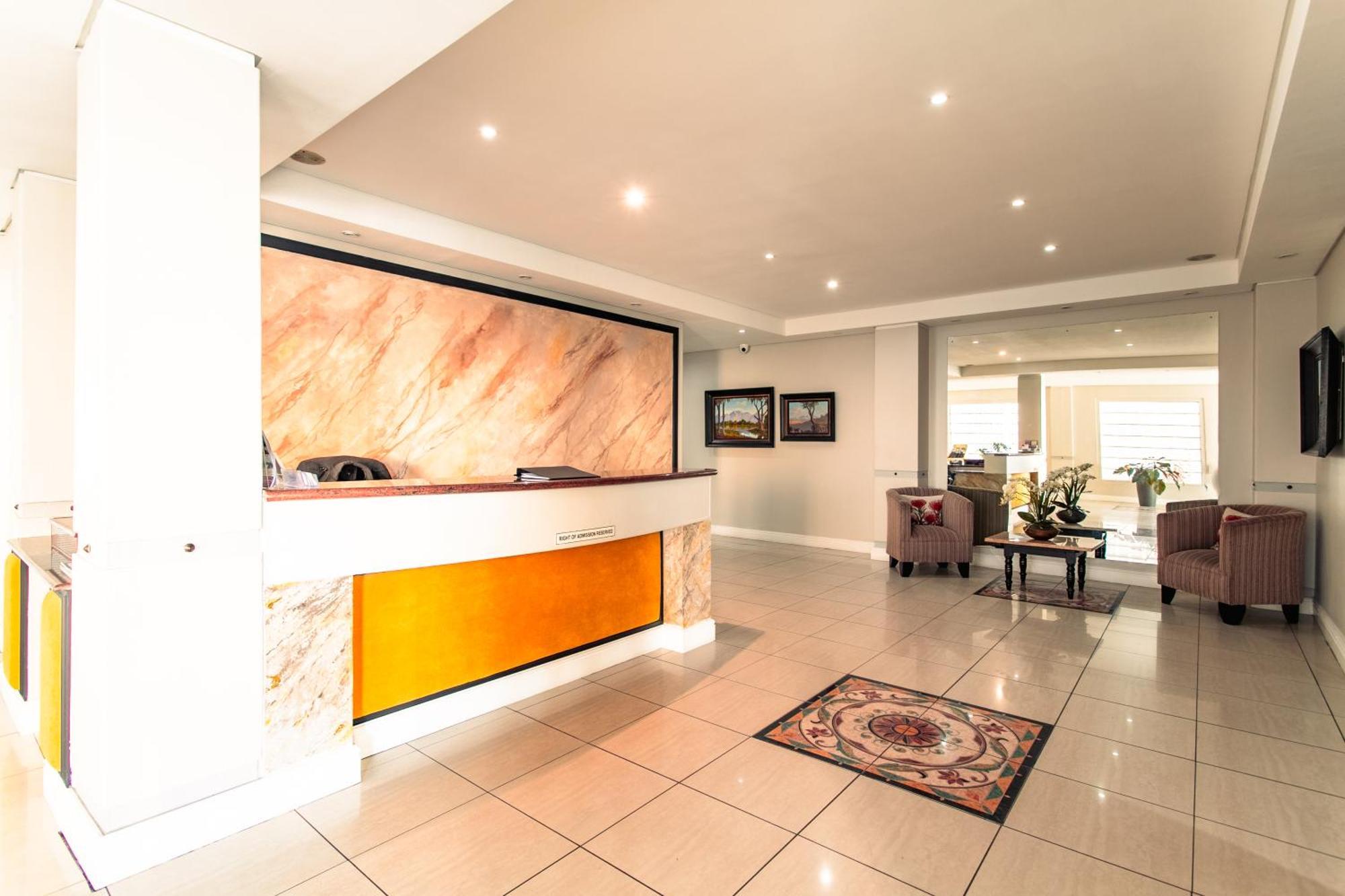 The Centurion - Pool Deck With Views! Apartamento