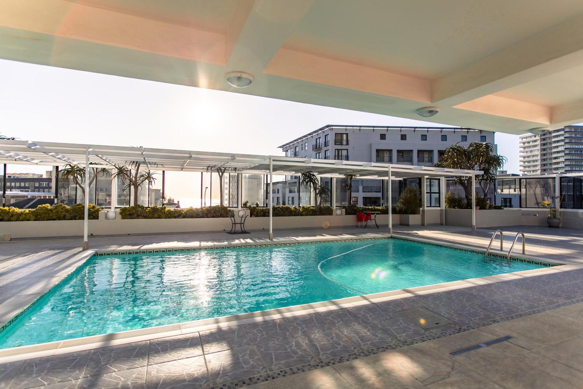 Apartment The Centurion - Pool Deck With Views! *