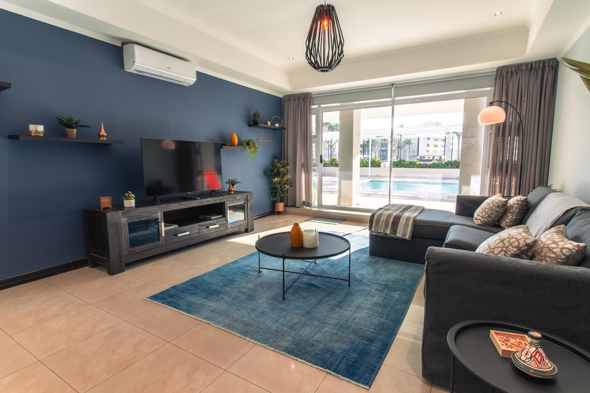 Apartment The Centurion - Pool Deck With Views!